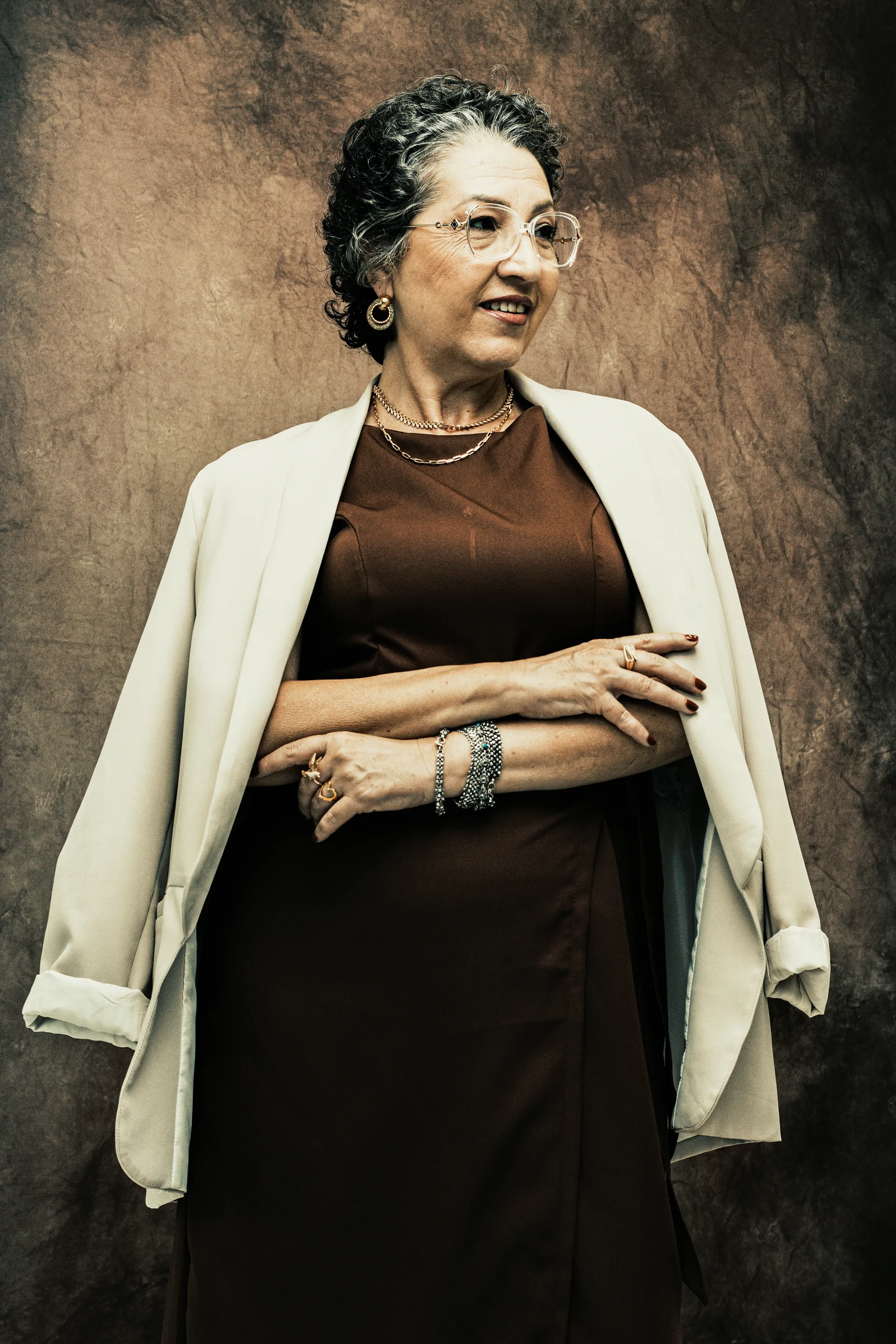 Luciane Torres - Estética e Autoridade
